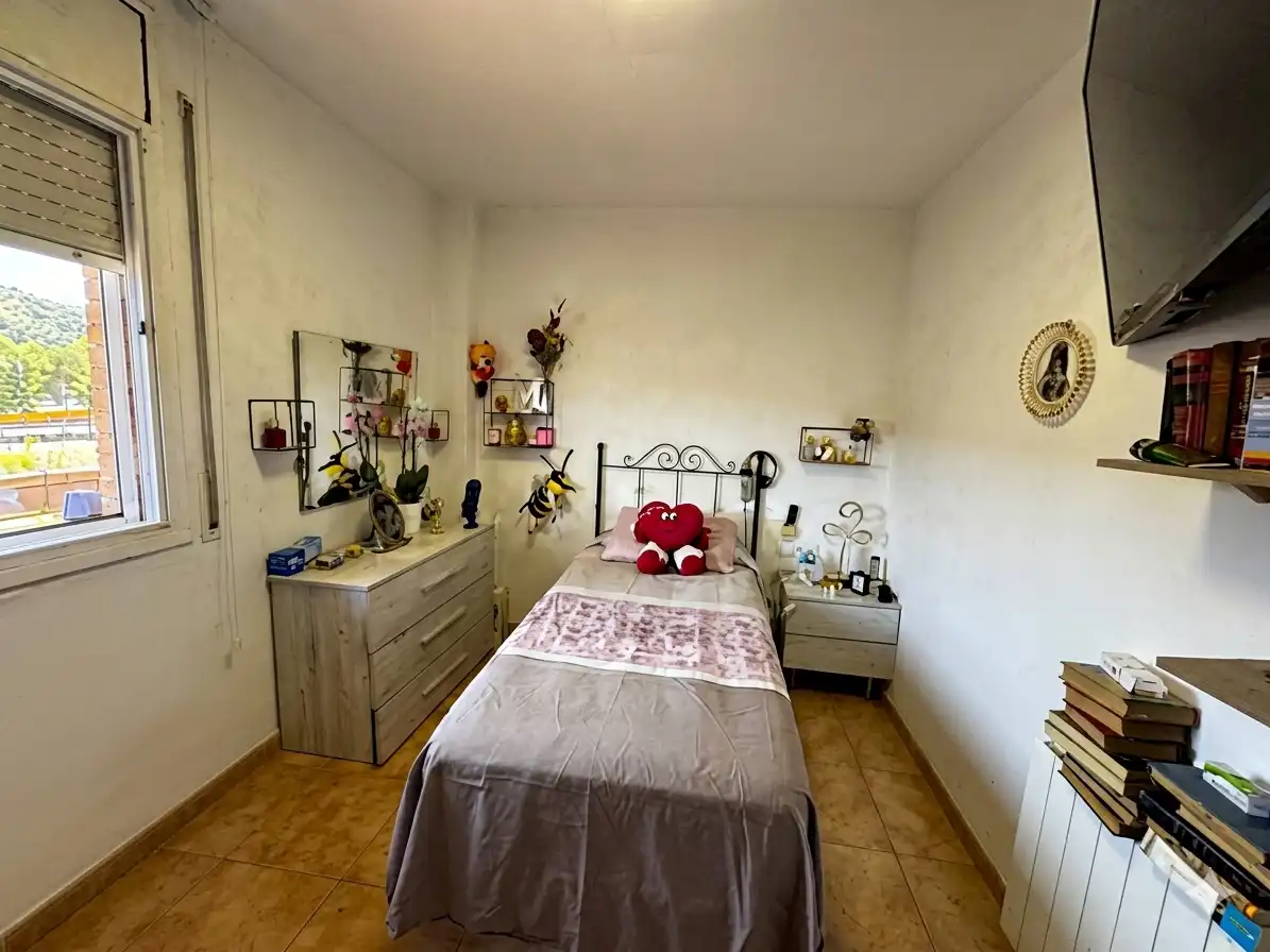Dormitori de Pis en venda en Sant Celoni amb Aire condicionat, Calefacció i Balcó