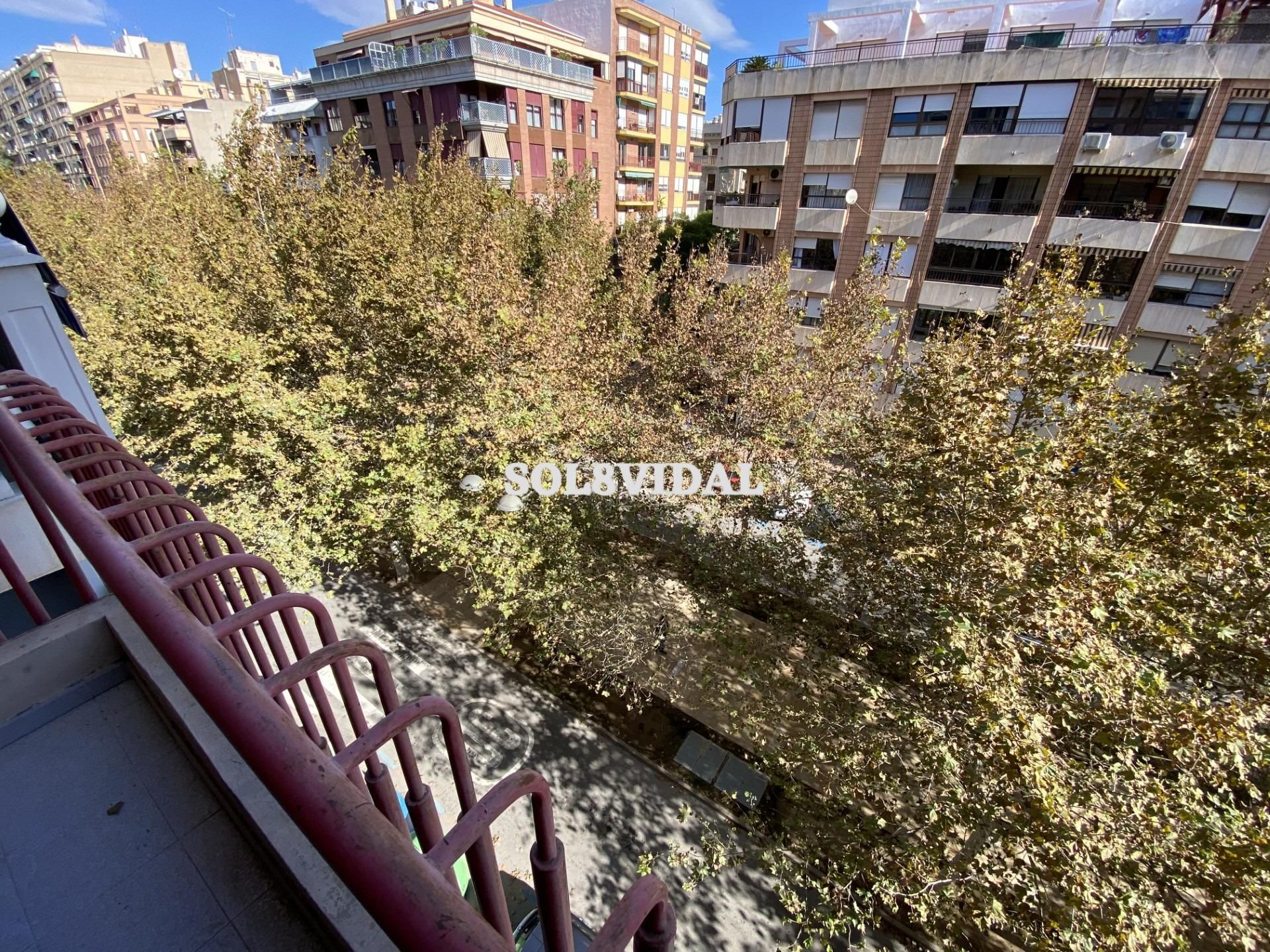 Terrassa de Pis en venda en Orihuela amb Balcó
