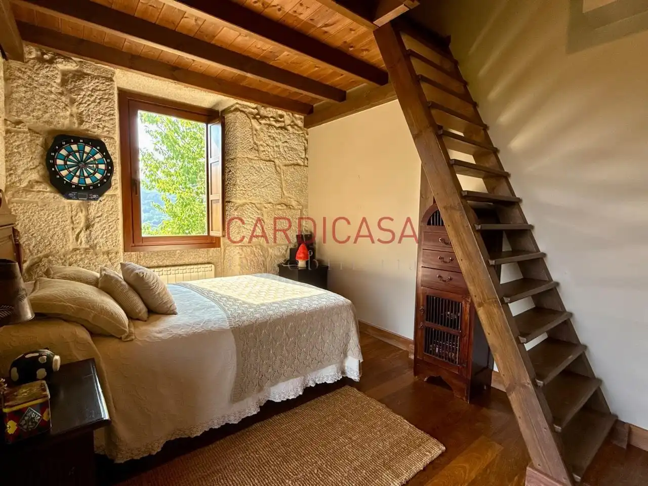 Dormitori de Casa o xalet en venda en Mondariz amb Calefacció, Jardí privat i Terrassa