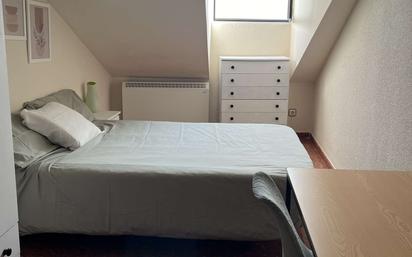 Bedroom of Flat to share in  Jaén Capital  with Air Conditioner and Terrace