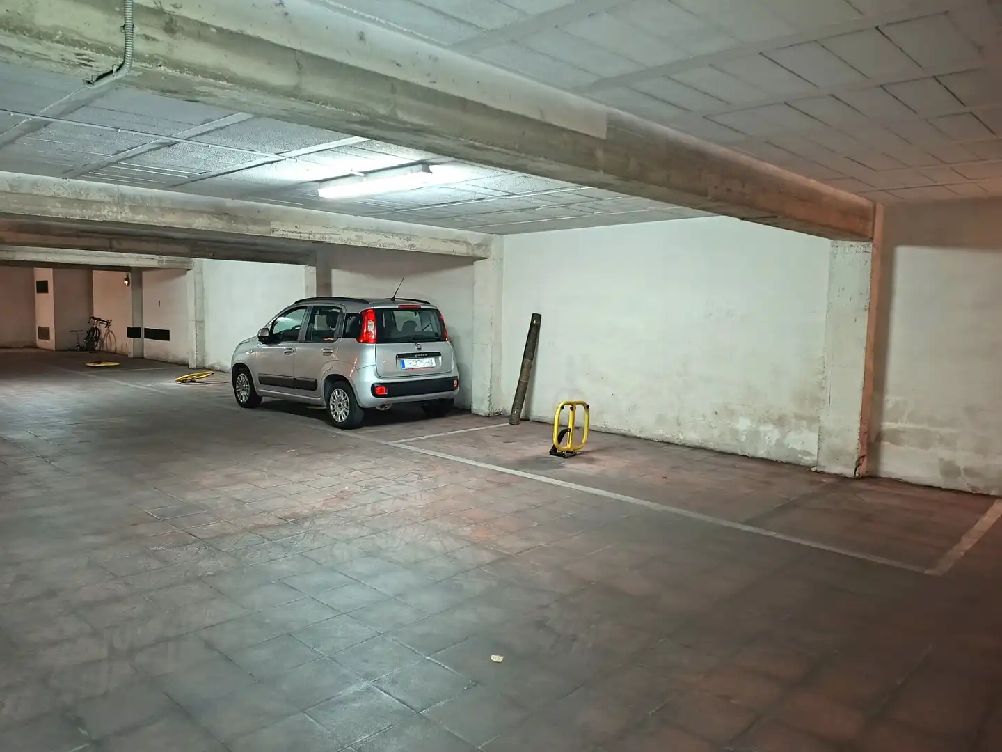 Aparcament de Garatge en venda en Maó - Mahón
