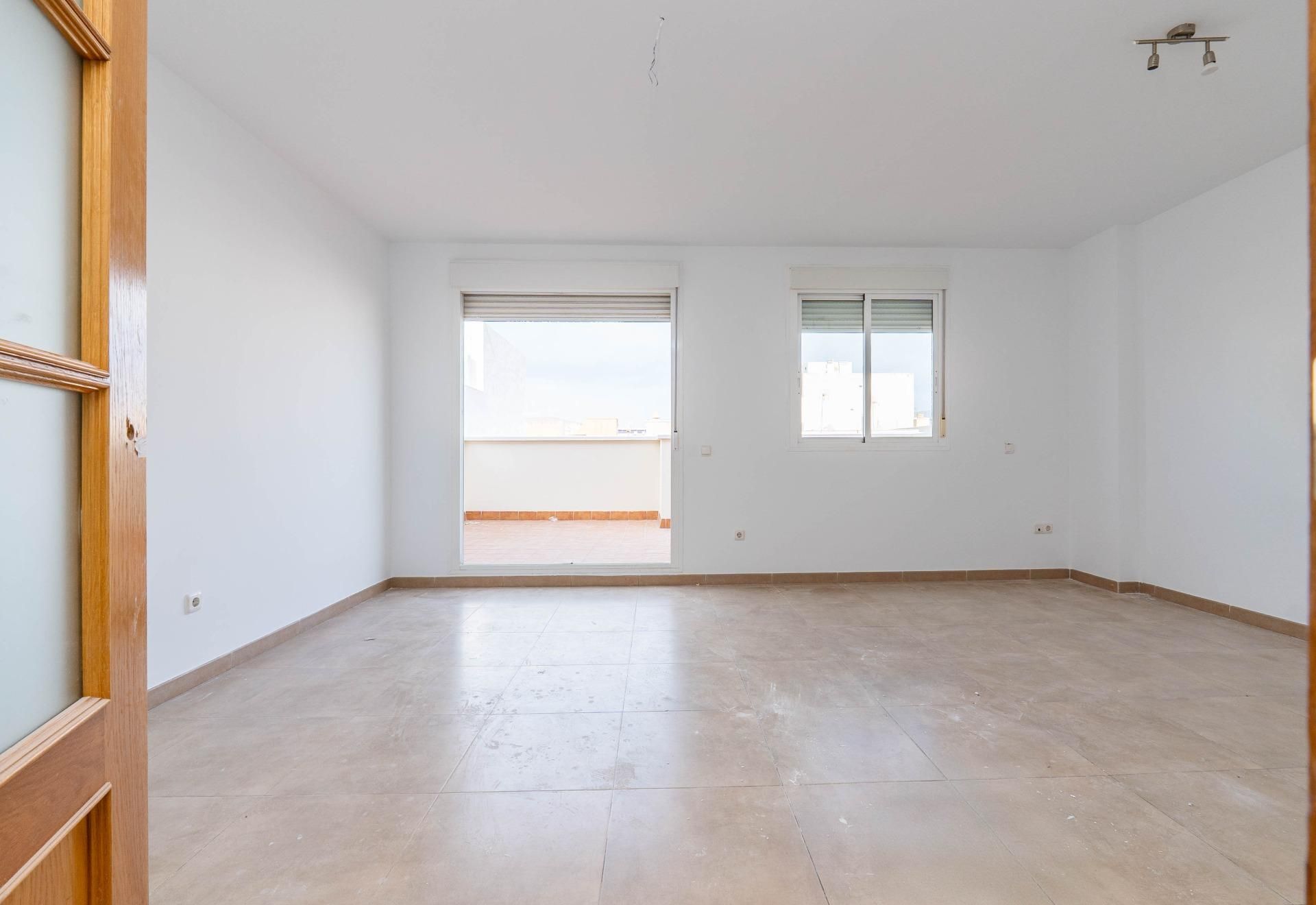 Attic for sale in Calle DELICIAS, Los Molinos - Villa Blanca