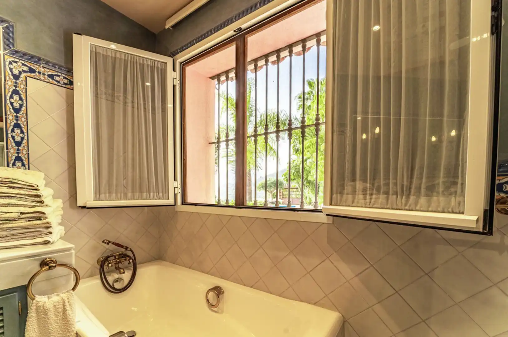 Chalet en venta en Benahavís pueblo, imagen 17