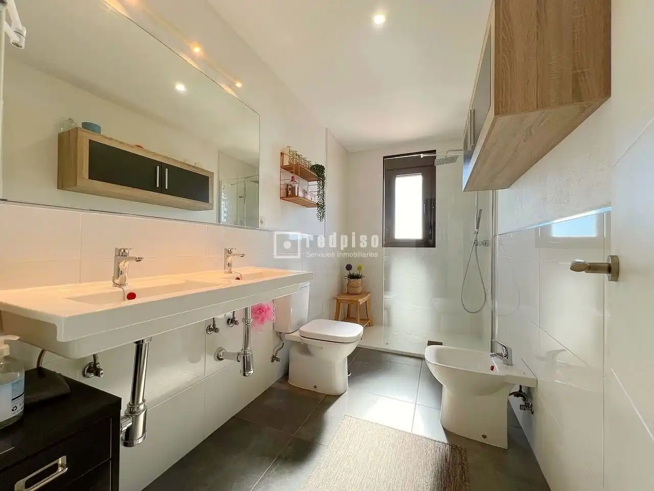Baño de Ático en venta en Rincón de la Victoria con Aire acondicionado, Calefacción y Jardín privado