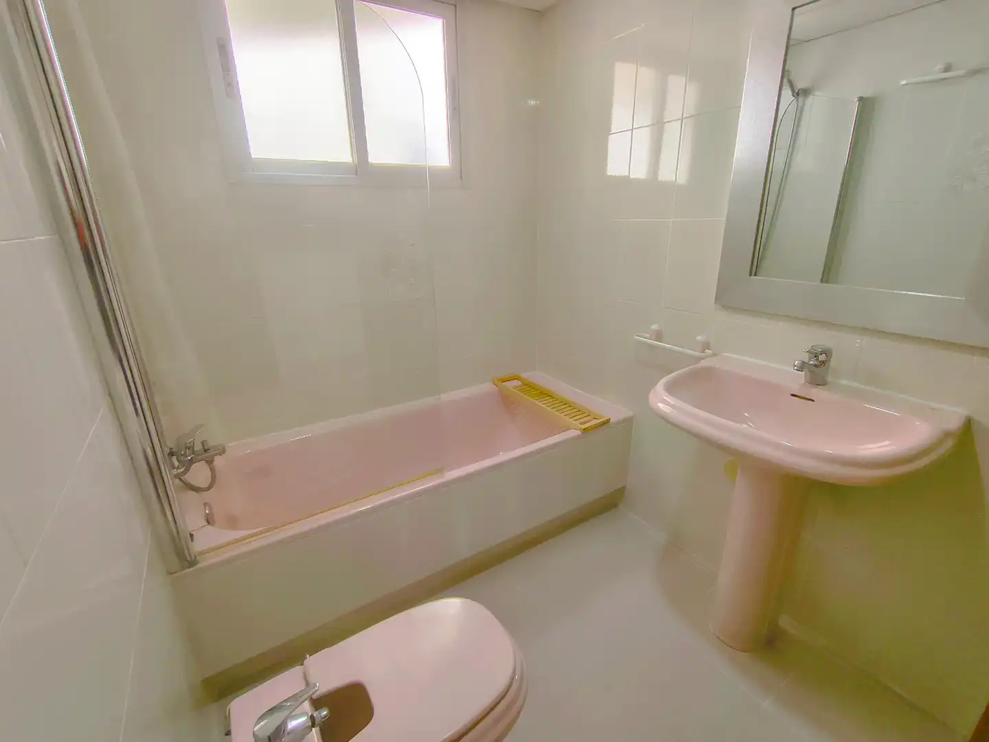 Bathroom of Flat for rent in Alicante / Alacant  with Air Conditioner, Terrace and Furnished