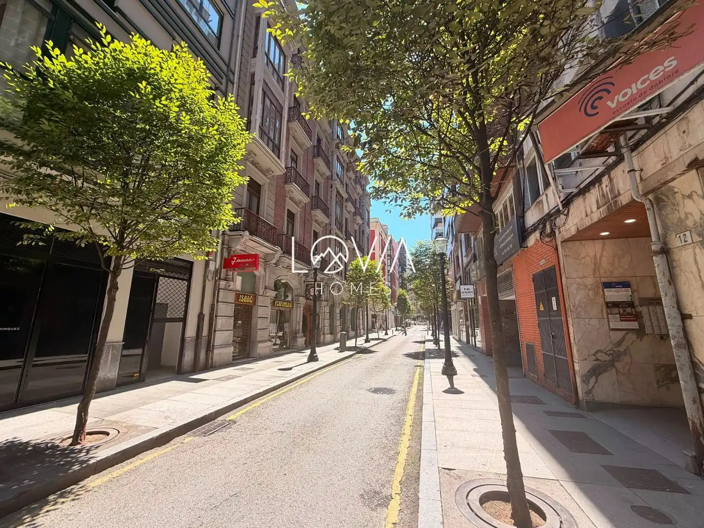 Vista exterior de Piso en venta en Gijón 