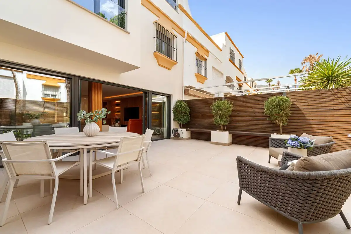 Casa a schiera con piscina in vendita a Milla de Oro, imagen 3