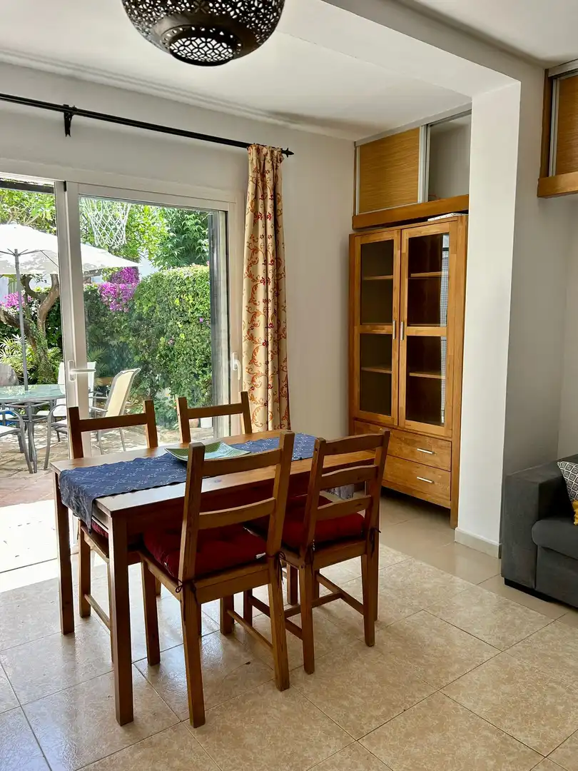 Comedor de Planta baja en venta en Estepona con Jardín privado, Terraza y Piscina