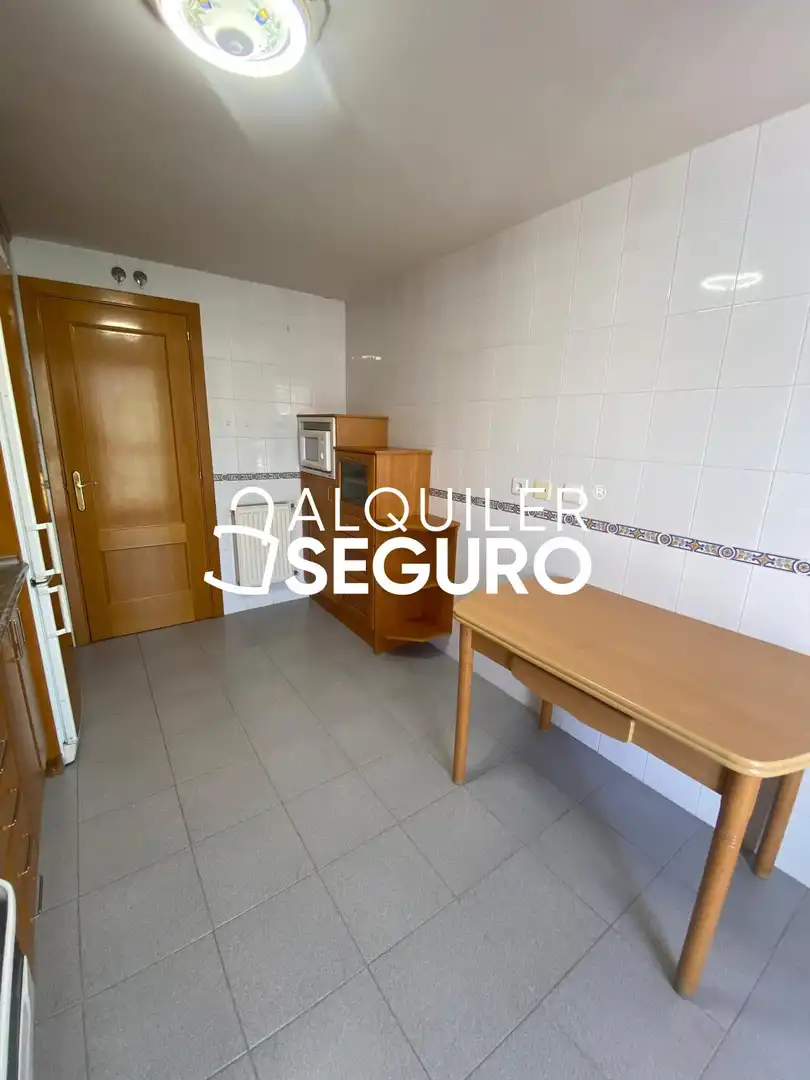 Flat for rent in Prado de taracena, Las Lomas - Salinera - La Muñeca
