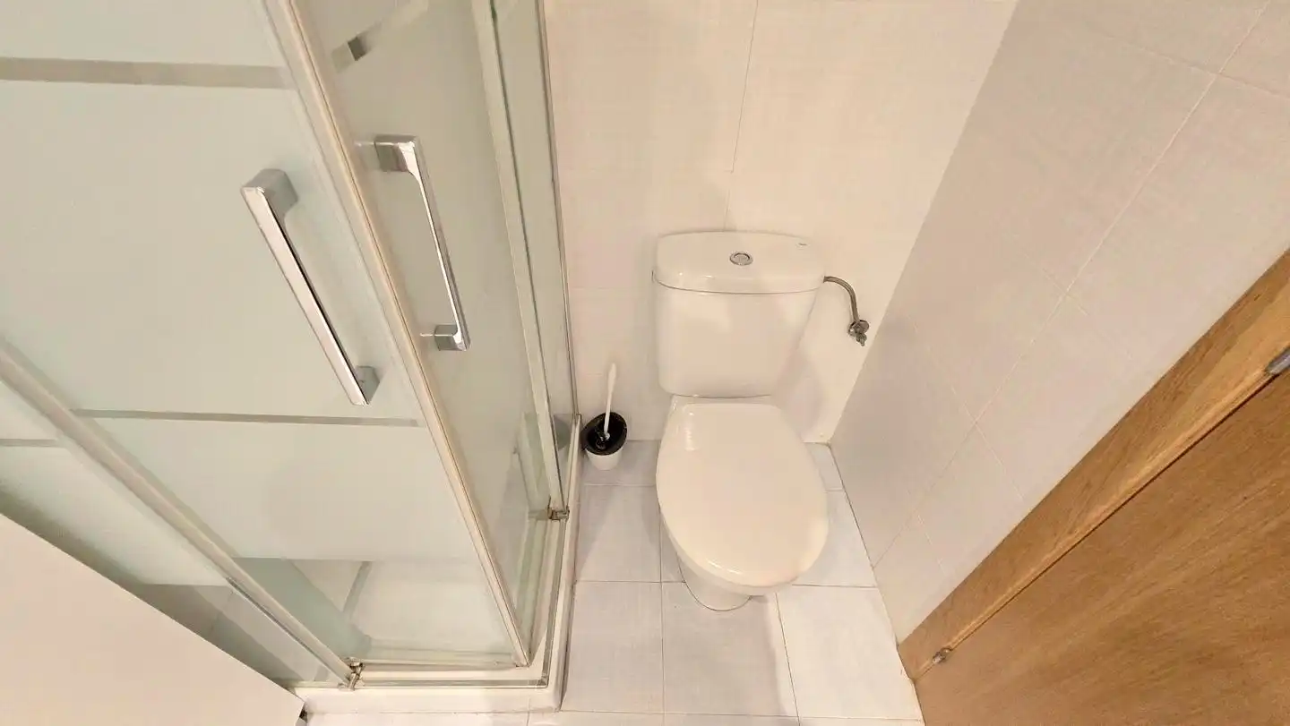 Baño de Apartamento en venta en Gandia con Calefacción, Terraza y Trastero