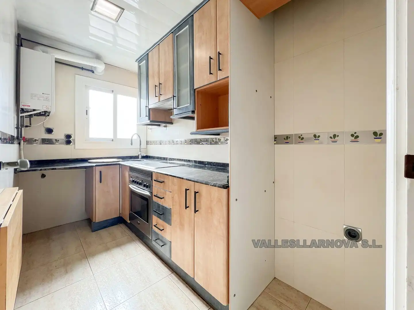 Flat with terrace for sale in Col.legis Nous, imagen 18