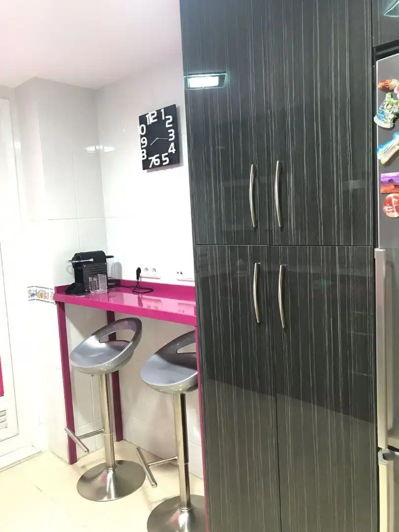 Kitchen of Flat for rent in Algeciras  with Air Conditioner and Furnished
