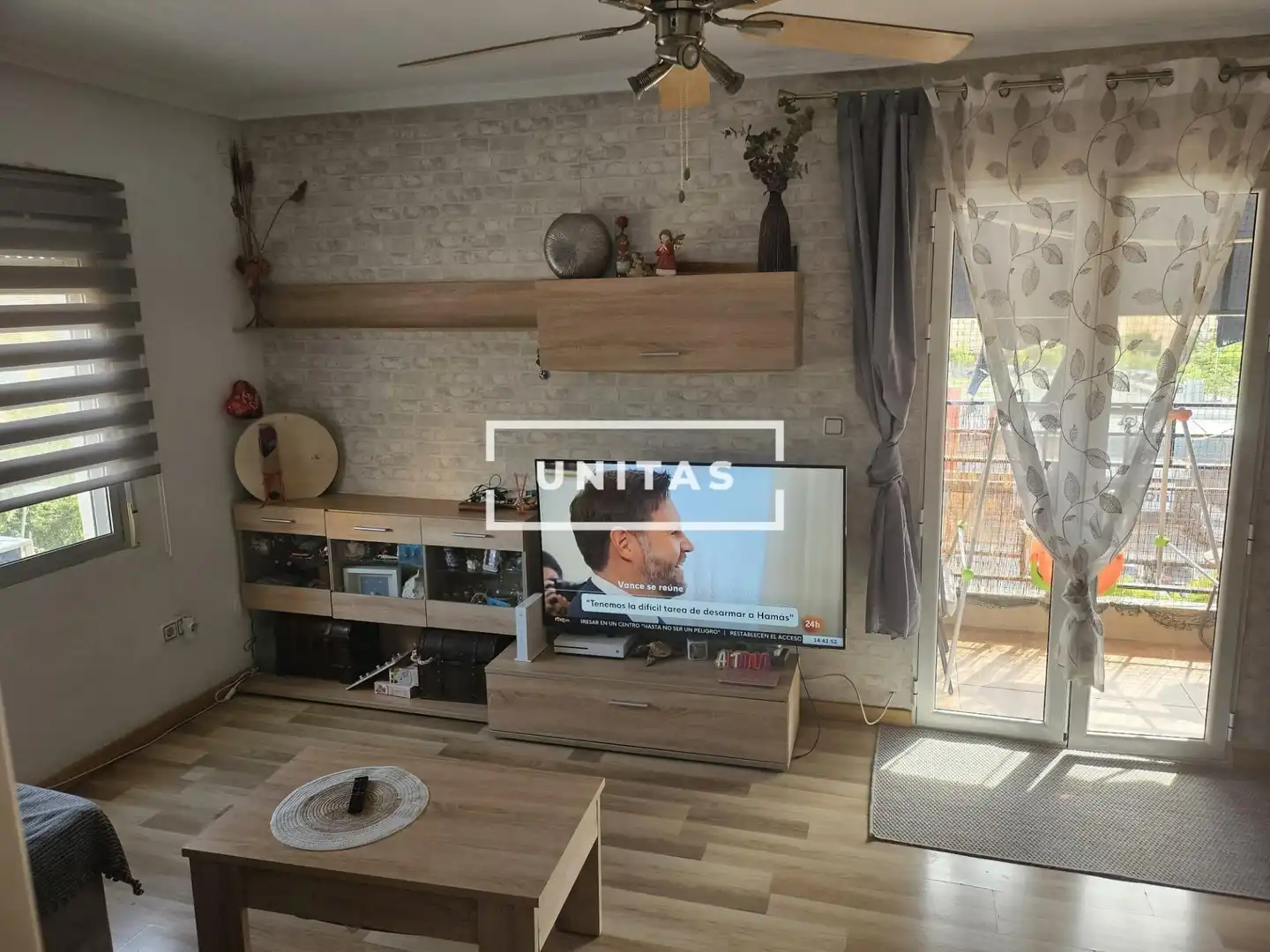 Sala d'estar de Dúplex en venda en Alicante / Alacant