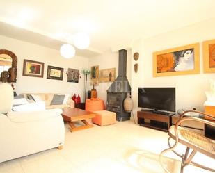 Living room of Single-family semi-detached for sale in Puçol  with Air Conditioner, Terrace and Balcony