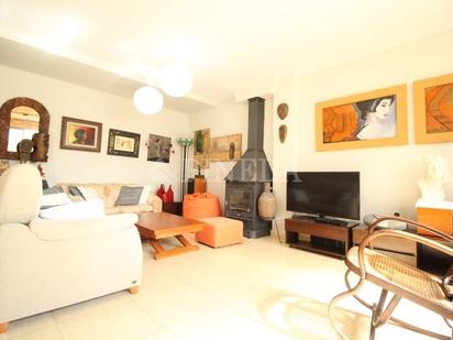 Living room of Single-family semi-detached for sale in Puçol  with Air Conditioner, Terrace and Balcony