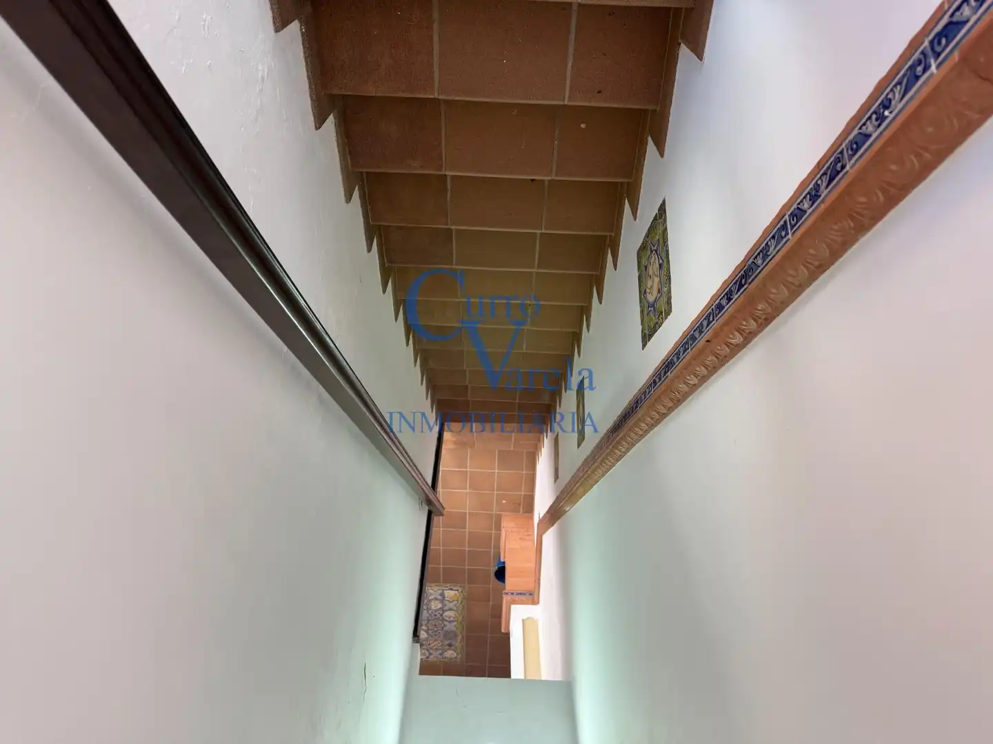 Houses for sale in Dos Hermanas  with Air Conditioner, Heating and Storage room