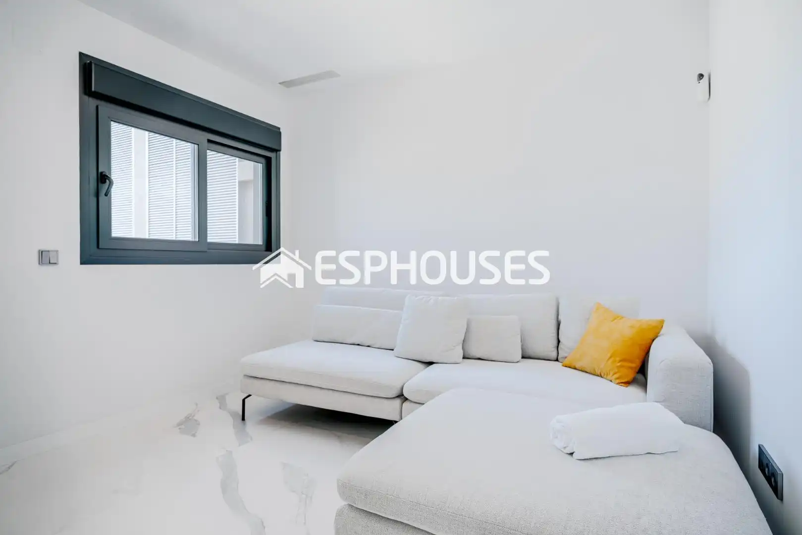Mini appartamento con terrazza in vendita a Playa de Poniente, imagen 45
