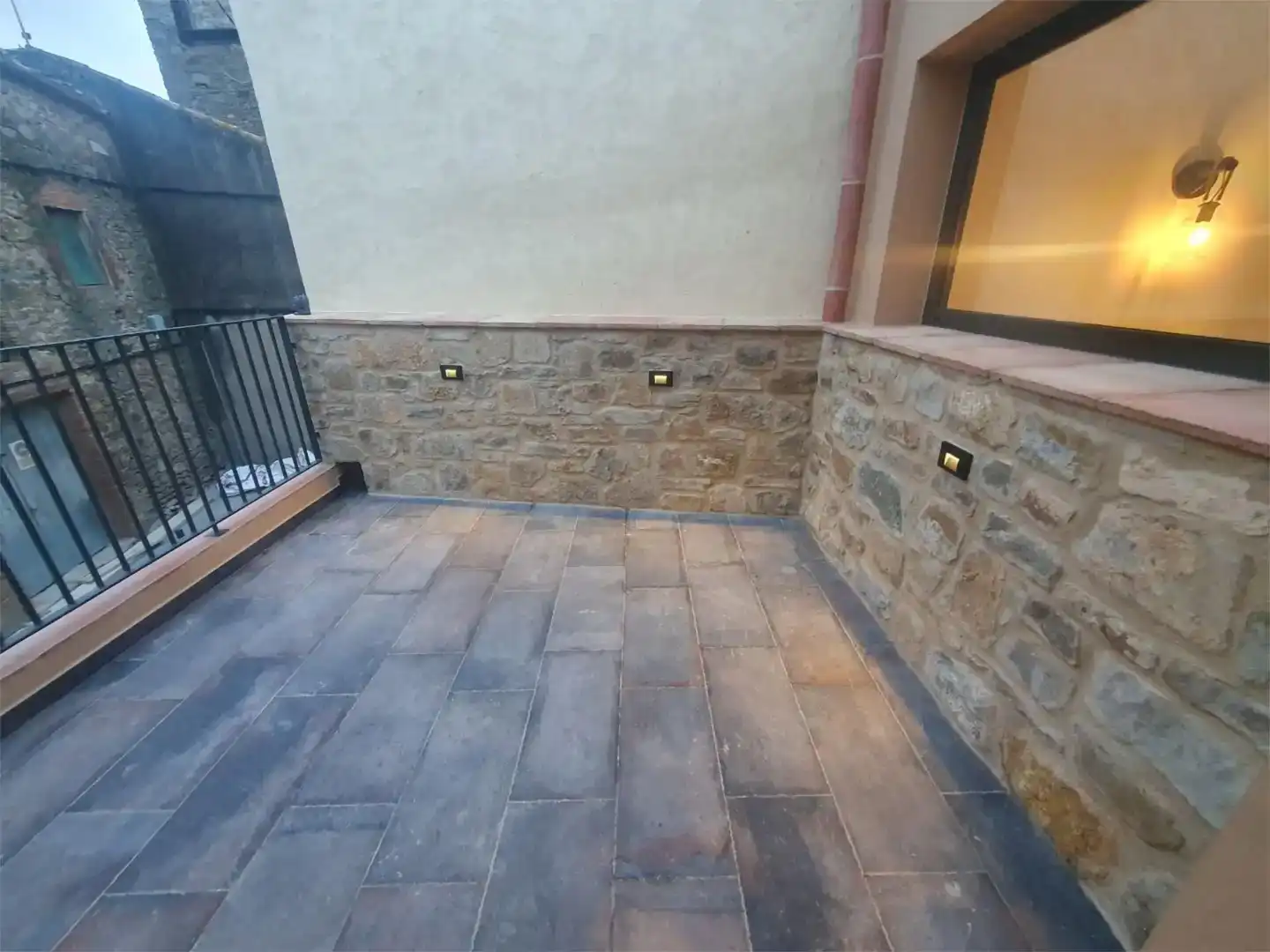 Terrassa de Casa adosada en venda en Gualta amb Aire condicionat, Traster i Piscina