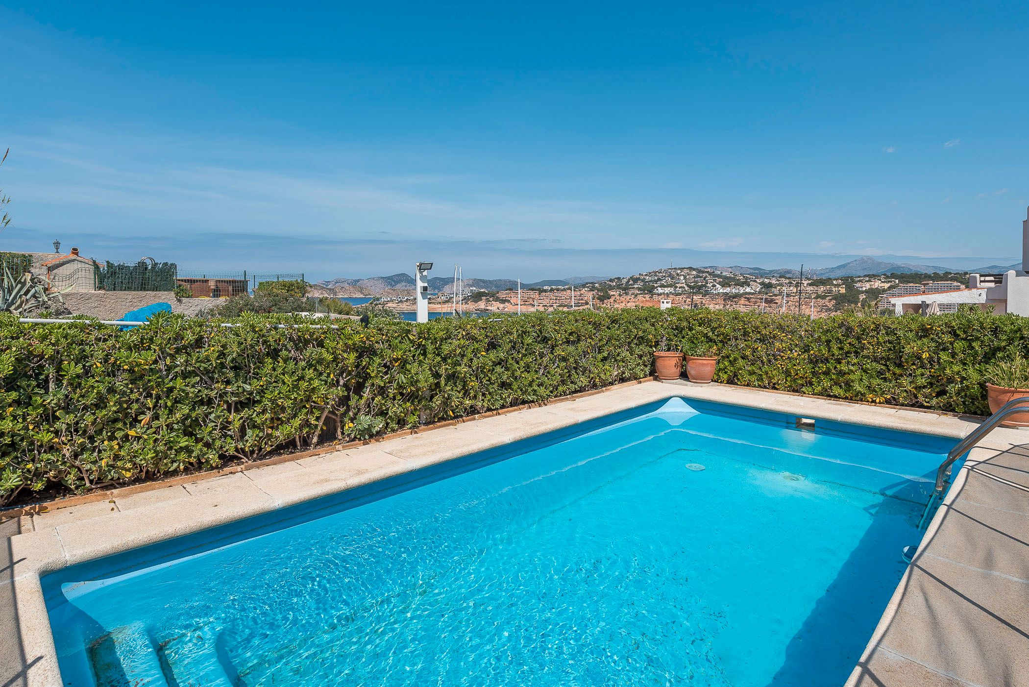 Piscina de Casa adosada en venda en Calvià amb Aire condicionat i Piscina