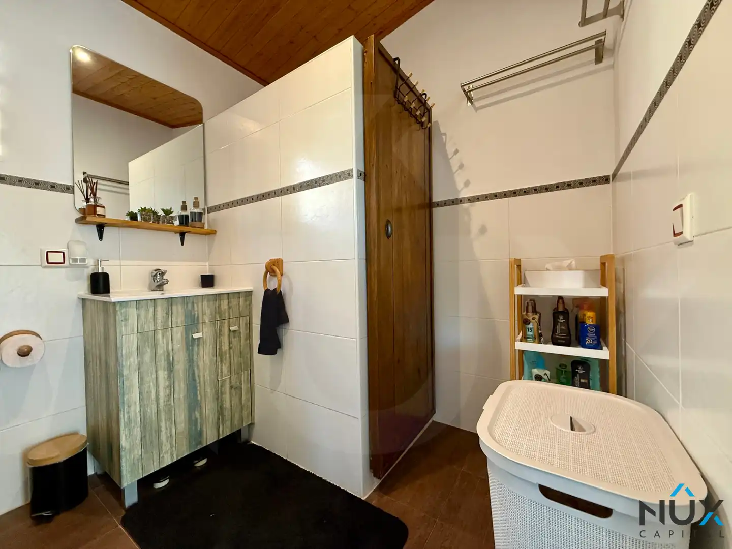 Bathroom of Houses for sale in Pedralba  with Air Conditioner, Heating and Private garden