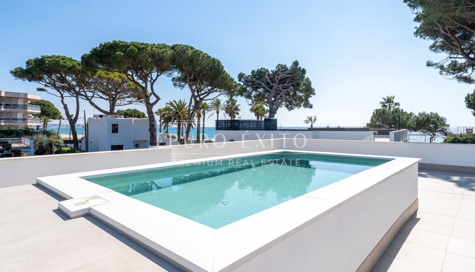 Foto 0 de Promoció Obra nueva en exclusiva. A tan solo dos minutos andando de la playa.