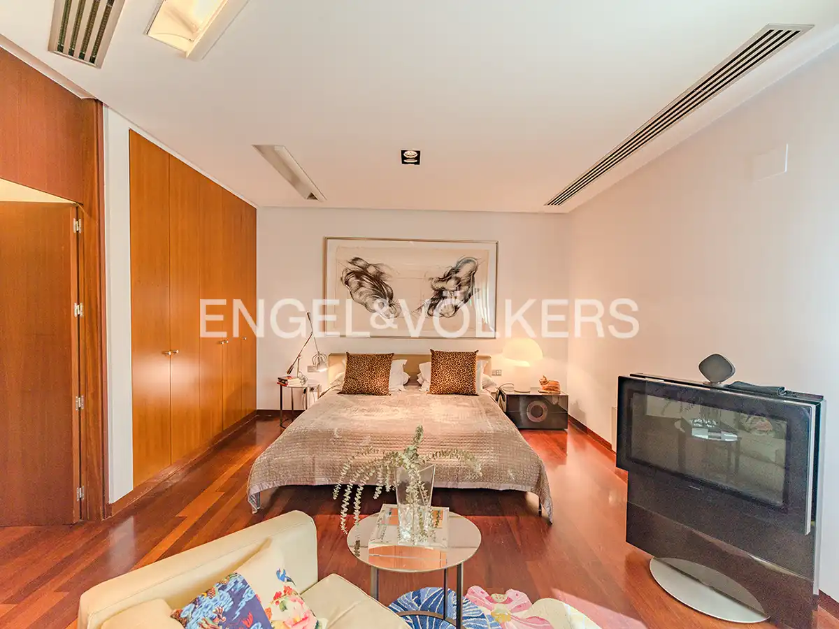 Sala d'estar de Casa o xalet en venda en Elche / Elx amb Aire condicionat, Calefacció i Jardí privat