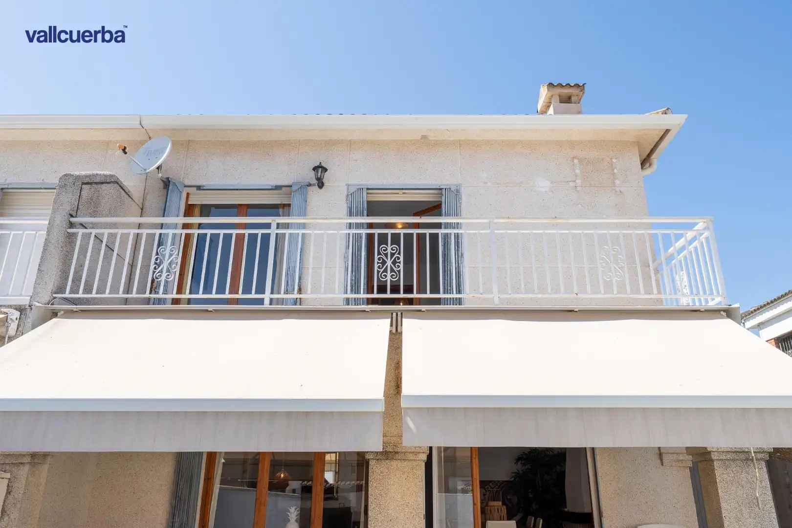 Terrassa de Casa adosada en venda en Cambrils amb Aire condicionat, Calefacció i Jardí privat