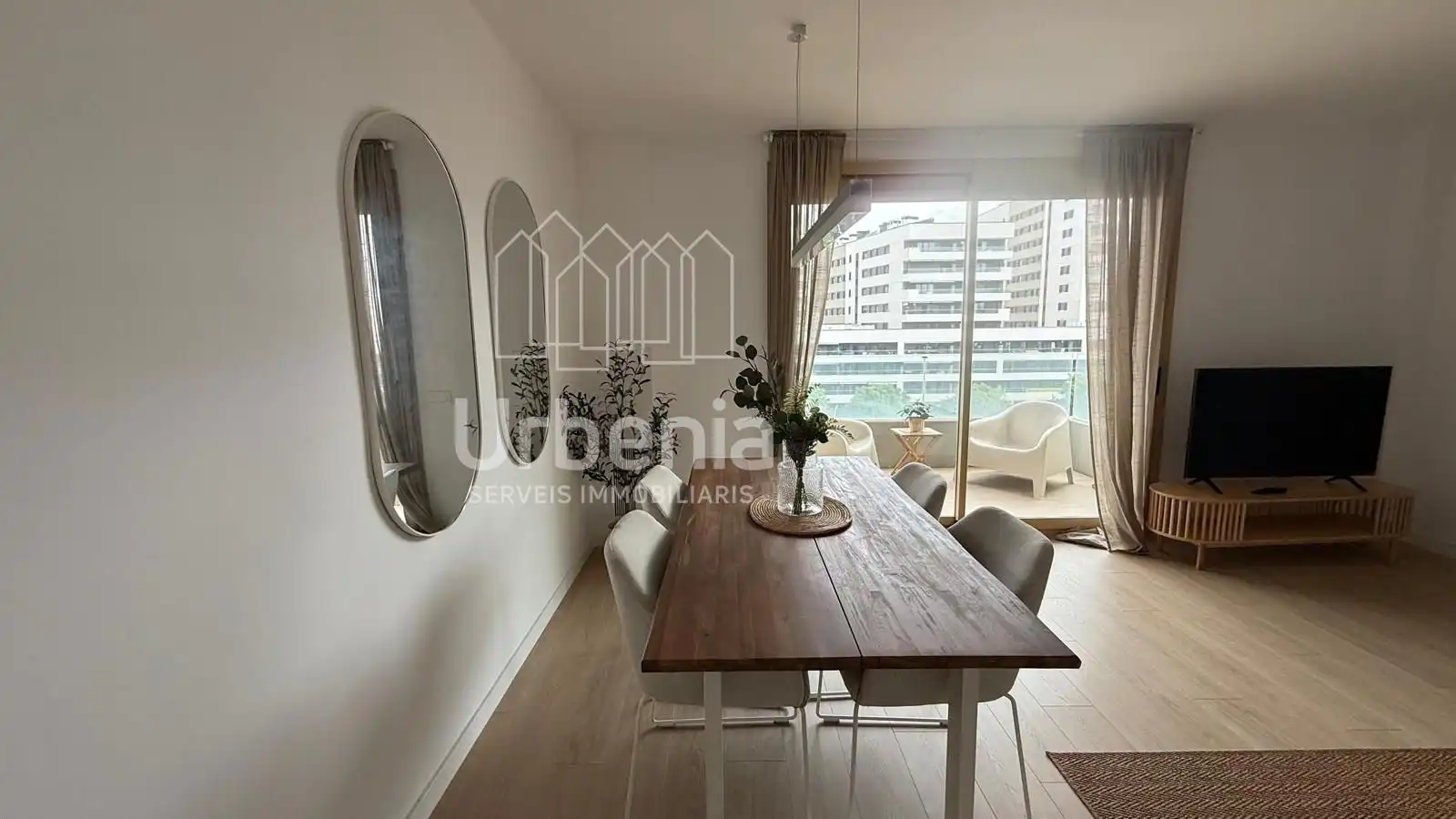 Attic for rent in Gorg