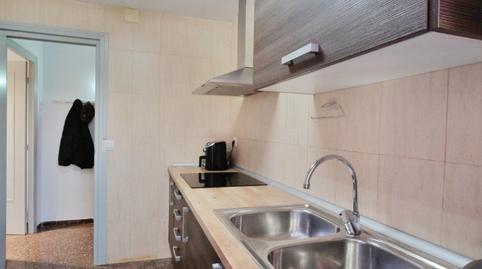 Foto 2 de Pis en venda a La Gavarra, Cornellà de Llobregat