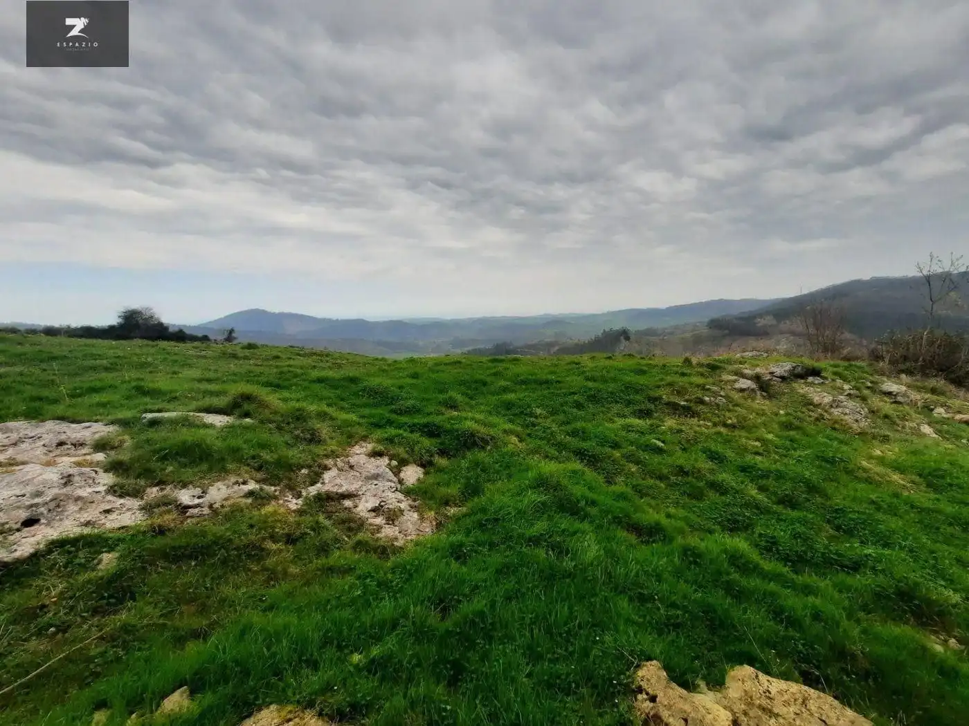 Local en venta en Valdáliga