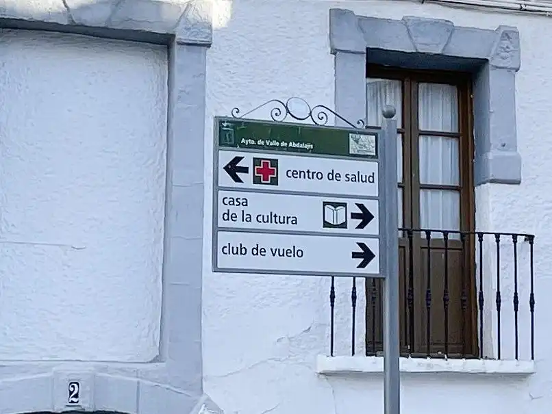 Vista exterior de Casa o xalet en venda en Valle de Abdalajís amb Aire condicionat, Terrassa i Moblat