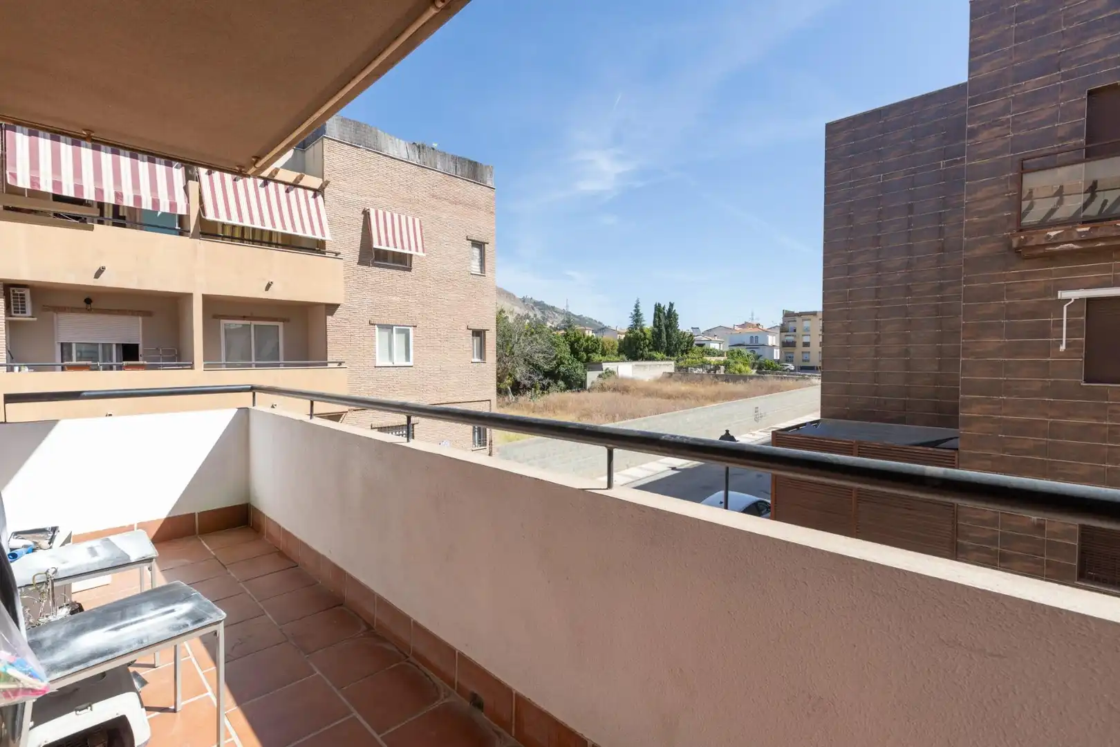 Außenansicht von Wohnung zum Verkauf in Atarfe mit Terrasse