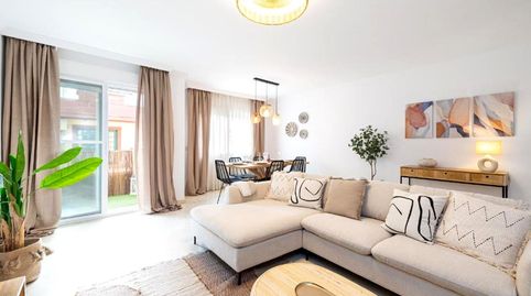 Foto 5 de Piso en venta en Puerto Deportivo, Fuengirola