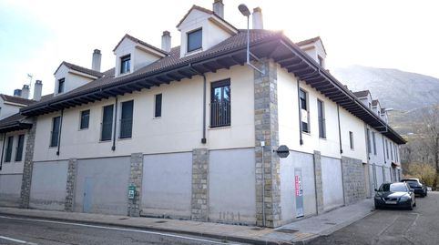 Foto 2 de Dúplex en venta en Puebla de Lillo, León