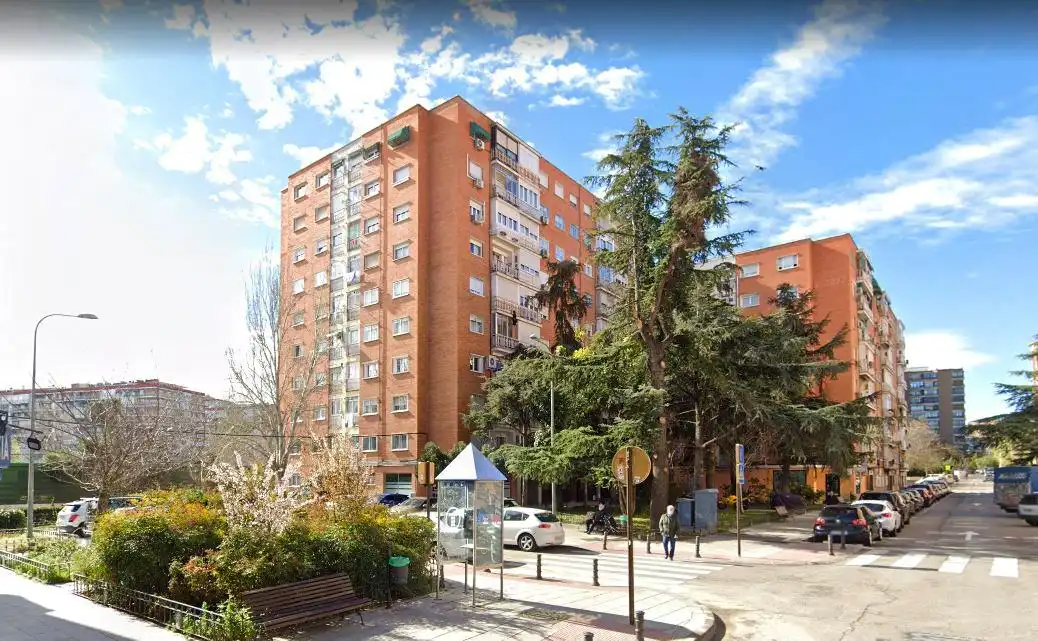 Piso en venta en Bellavistas - Hipercor