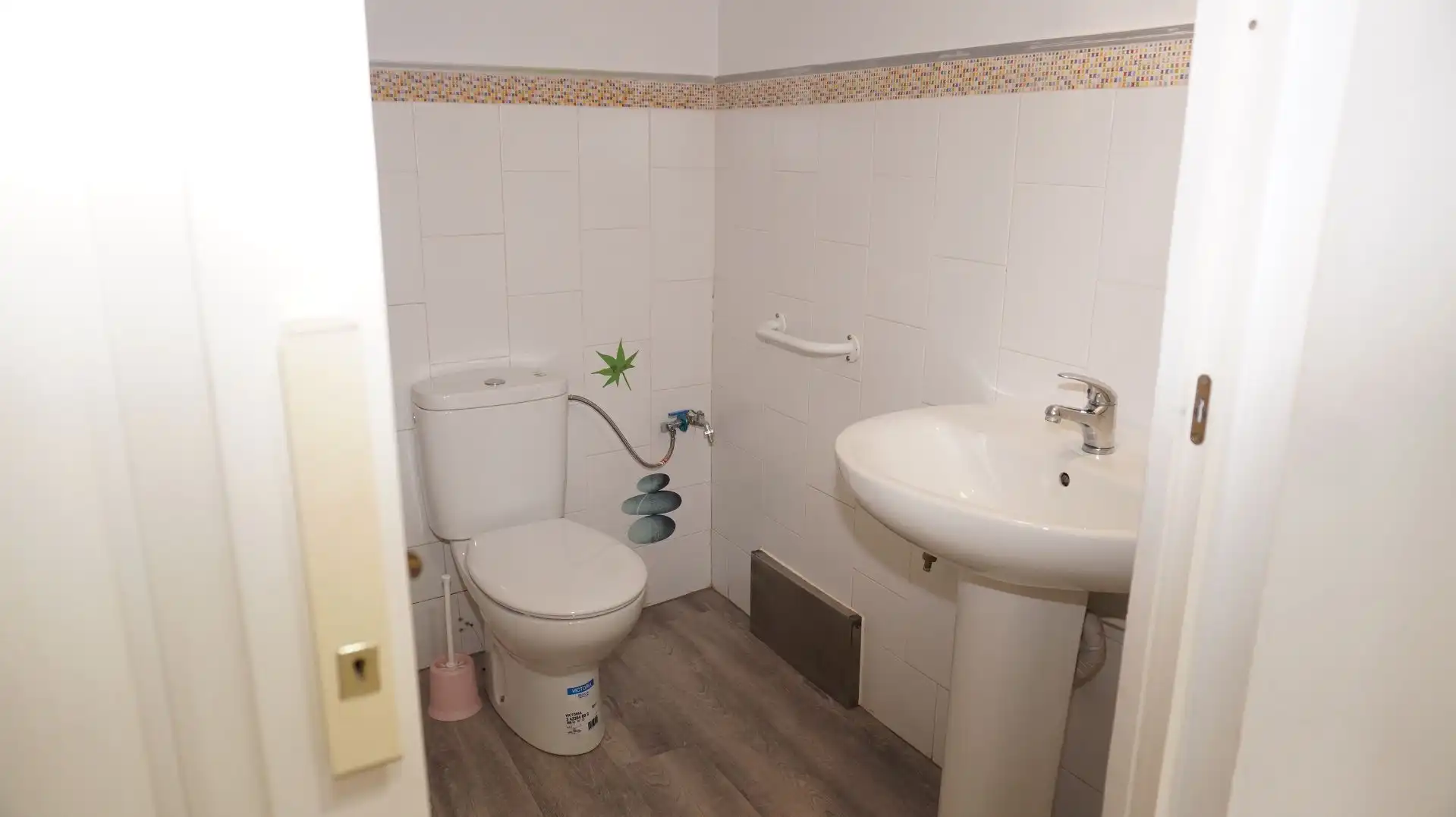 Badezimmer von Geschaftsraum zur Miete in Motril