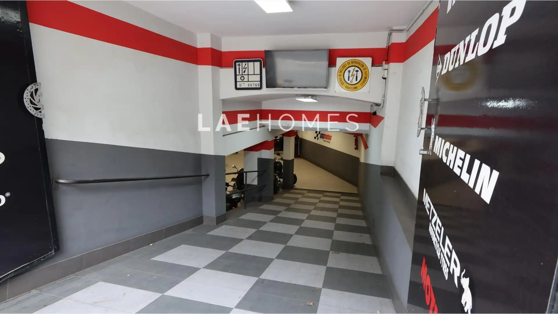 Local en venda en Les Corts