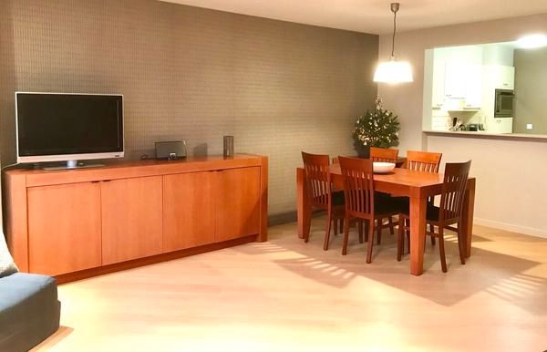 Dining room of Study to rent in  Zaragoza Capital  with Air Conditioner, Heating and Furnished