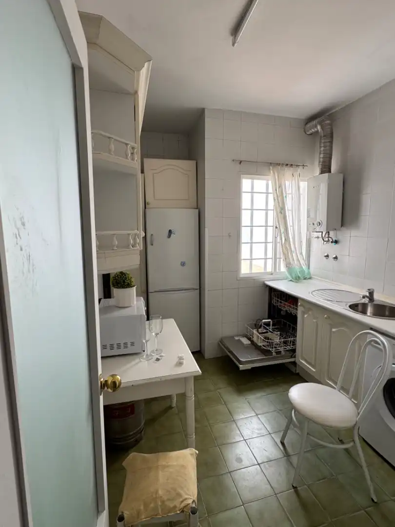 Cuina de Pis en venda en Sanlúcar de Barrameda amb Aire condicionat, Calefacció i Moblat