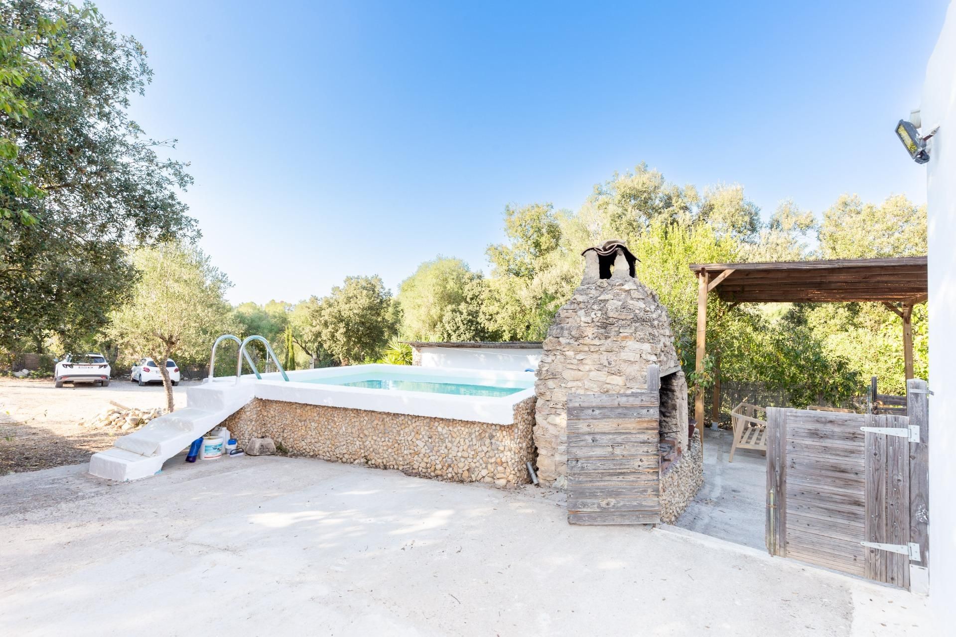 Schwimmbecken von Country house zum verkauf in Montuïri mit Klimaanlage, Privatgarten und Parkett