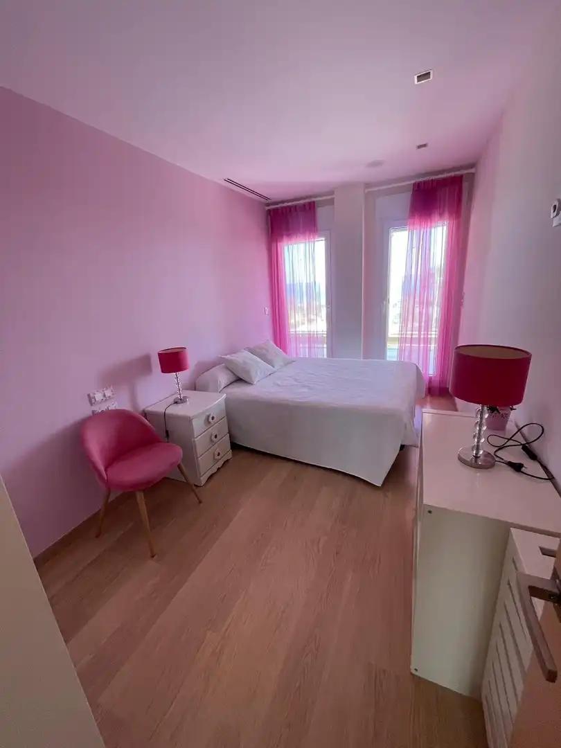 Schlafzimmer von Haus oder Chalet zur Miete in Elche / Elx mit Klimaanlage, Heizung und Privatgarten