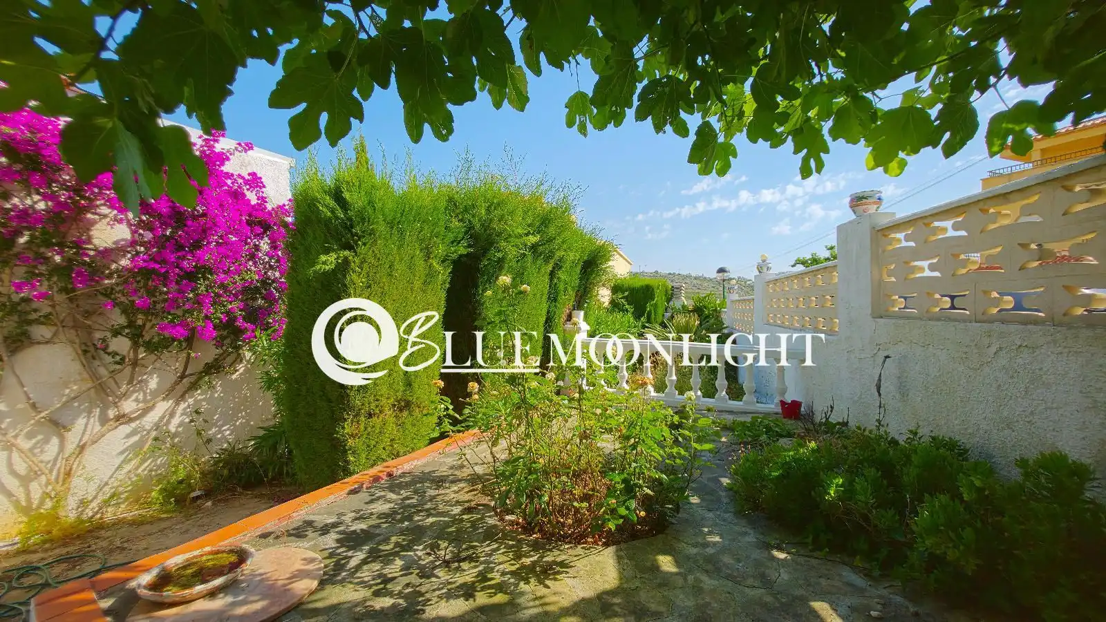 Vista exterior de Casa adosada en venta en Peñíscola / Peníscola con Calefacción, Jardín privado y Terraza