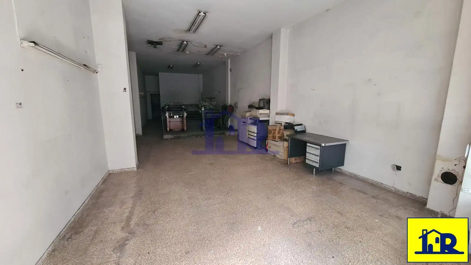 Local comercial en venda a Calderon de La Barca, imagen 2