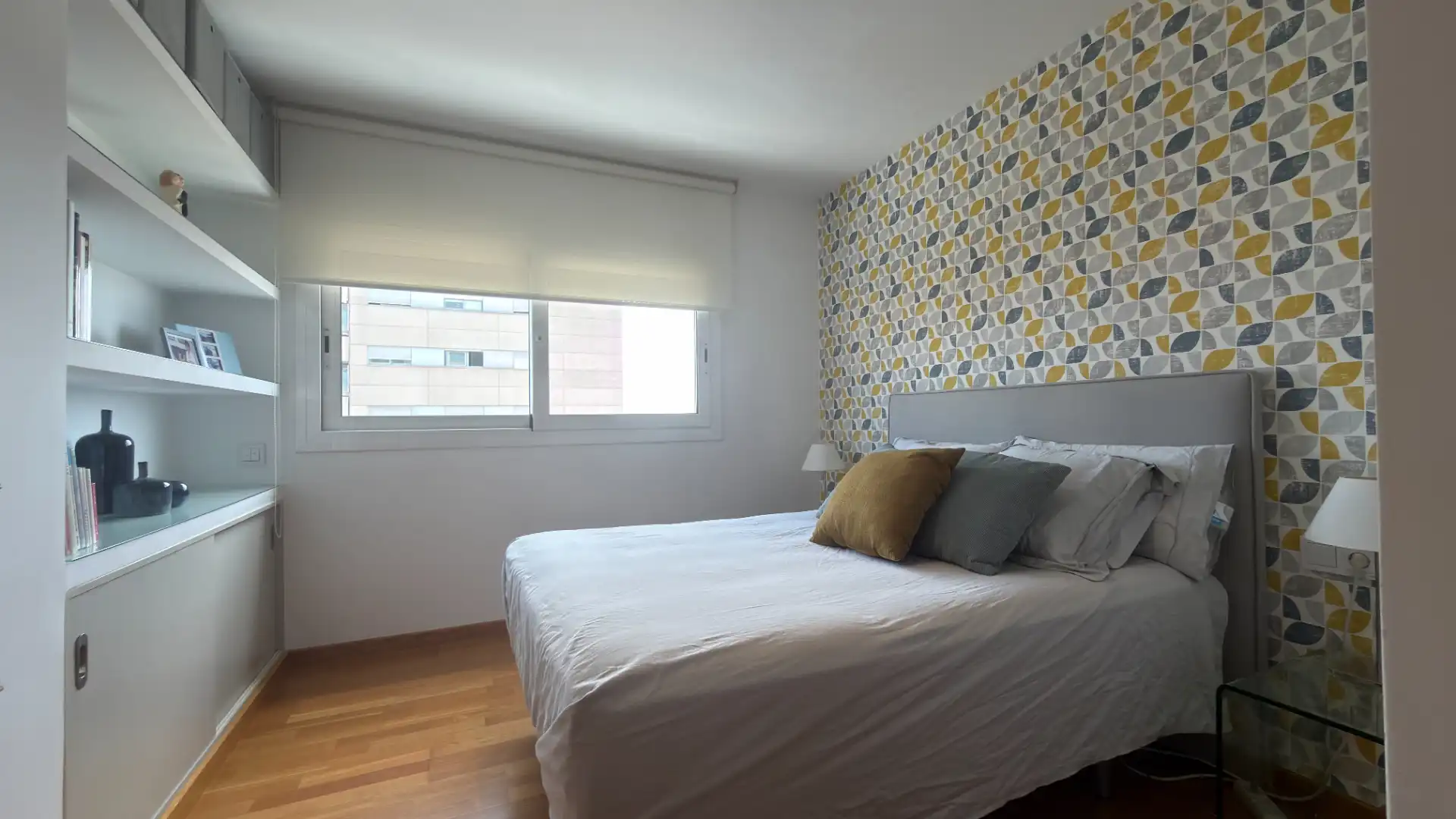 Bedroom of Flat for sale in Terrassa  with Air Conditioner, Heating and Parquet flooring