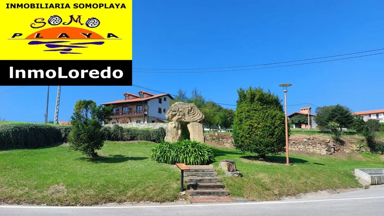 Vista exterior de Casa o xalet en venda en Ribamontán al Mar amb Jardí privat