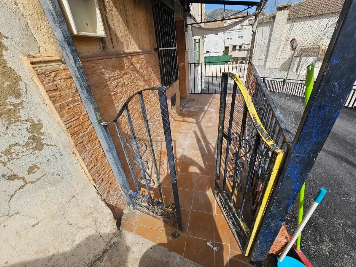 Houses for sale in Los Villares