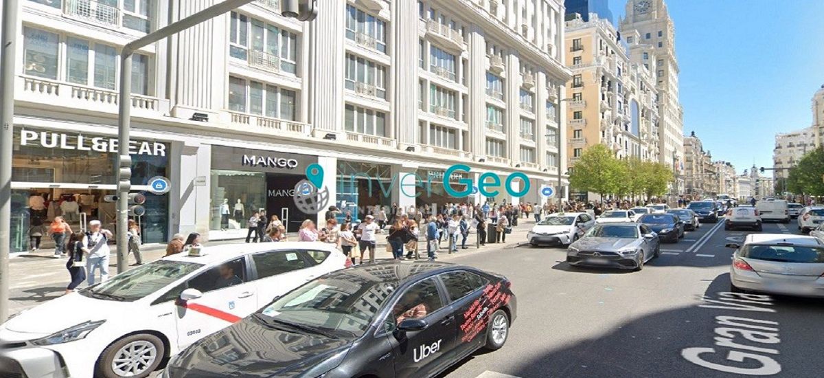 Exterior view of Premises for sale in  Madrid Capital  with Furnished