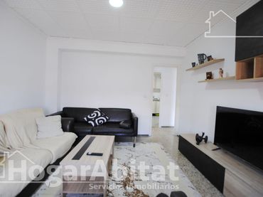 Appartement avec balcon à vendre à Calle Gaieta garcia