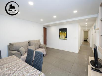 Flat for sale in  Granada Capital