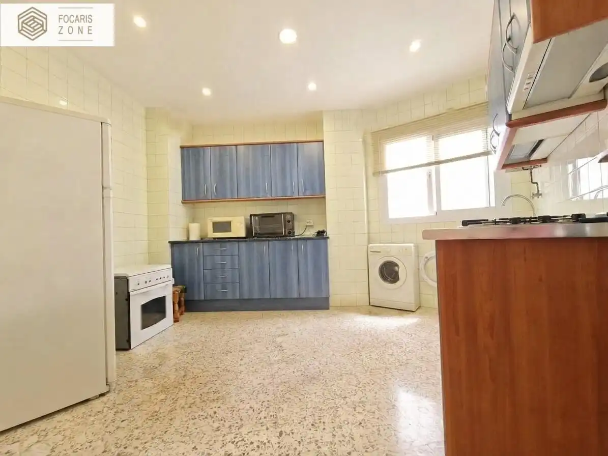 Kitchen of Flat for sale in Málaga  with Terrace and Balcony